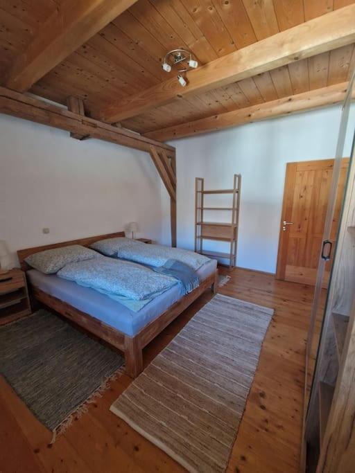 Wohnung Mit Garten Pettenbach Exterior foto